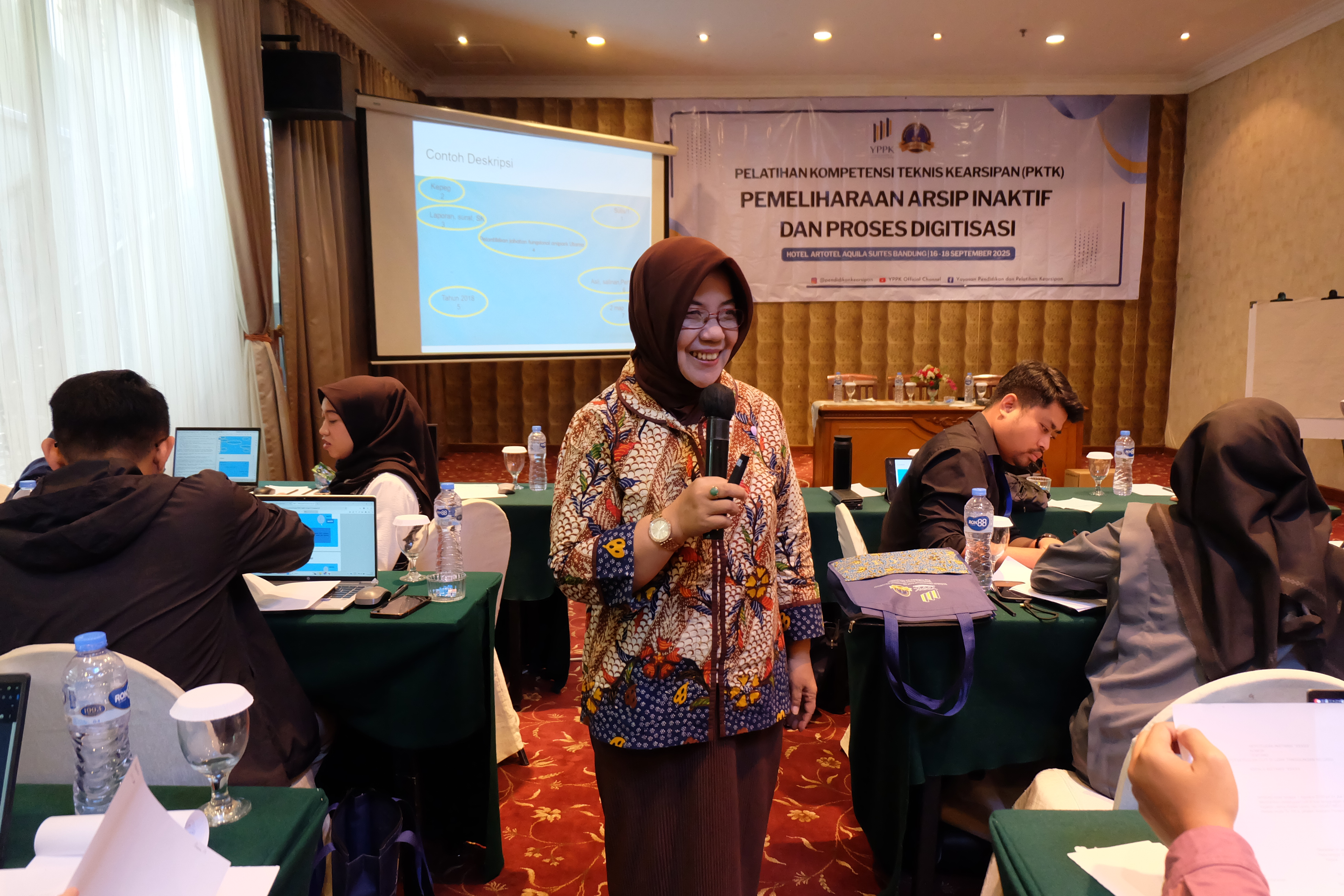 Dra. Sulistyowati, M.M.